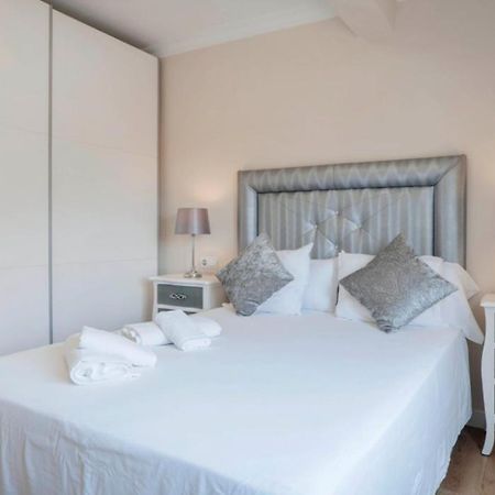 Apartamento Con Vistas A La Catedral A 15 Minutos Del Centro Málaga Eksteriør billede