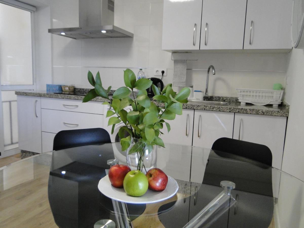 Apartamento Con Vistas A La Catedral A 15 Minutos Del Centro Málaga Eksteriør billede